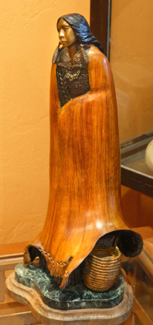 John Suazo / Mary Wycoff, Raku Vase bronze 13x13